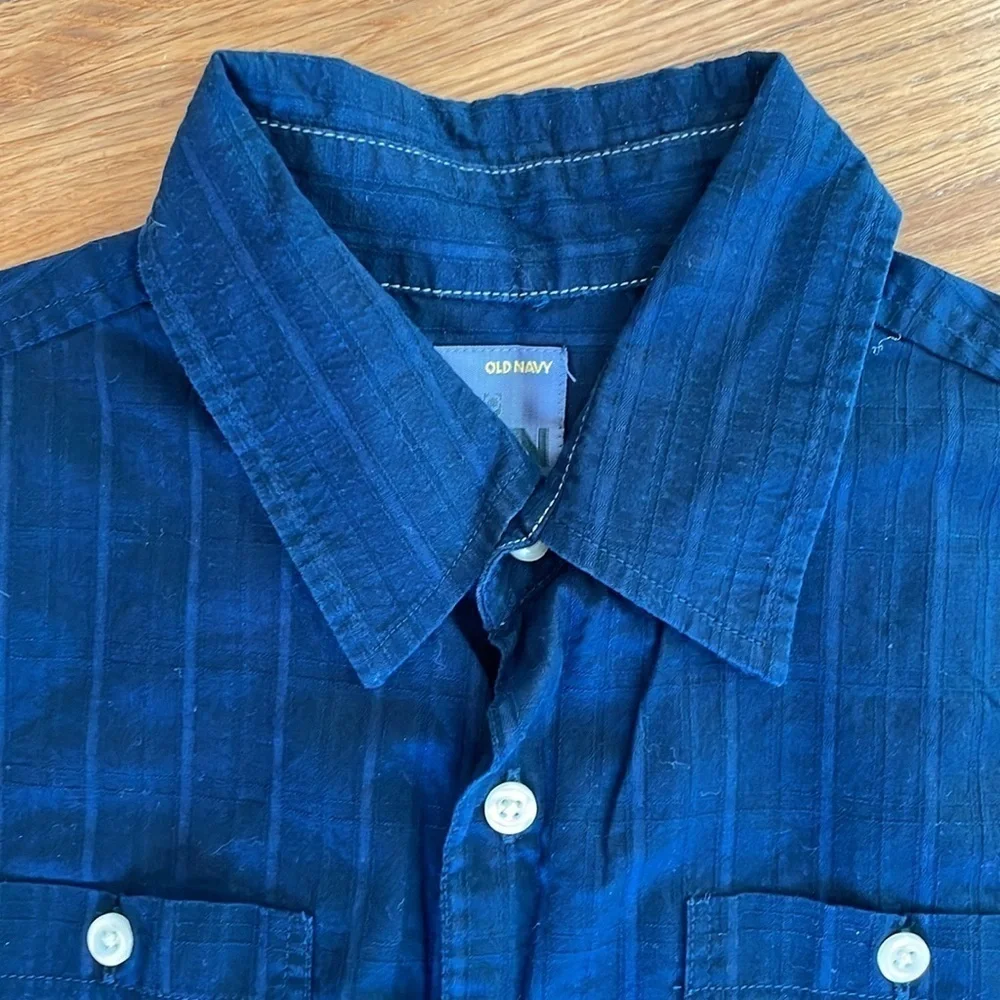 Old Navy Youth Boys M Short Sleeve Button Down Shirt Navy Blue Stripe Collar
